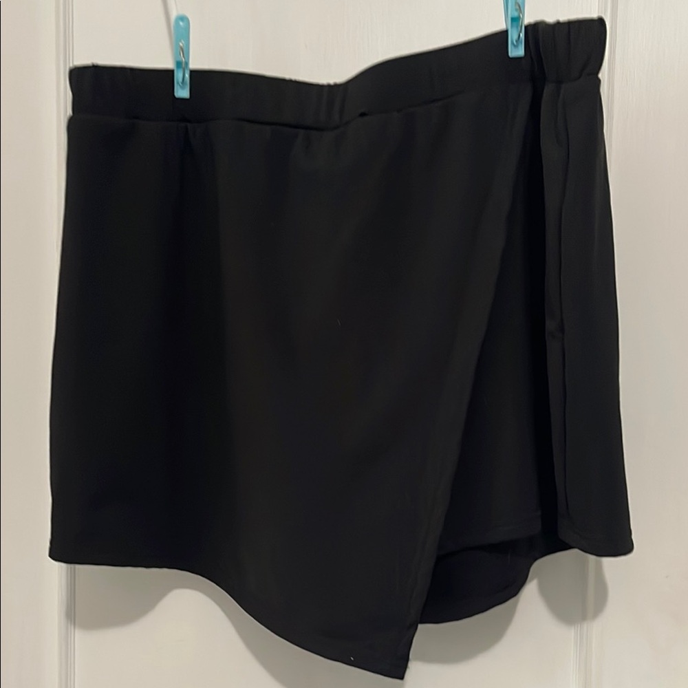 Women's Black Skort